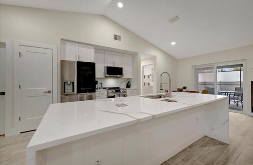 Indian Ridge House | Private Arcade with Pool Hot Tub and Grill Sleeps 10