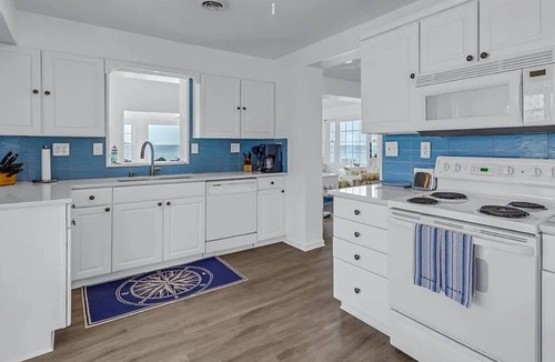 Reedville House | Private Beach Peninsula Retreat