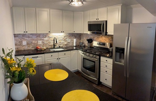 Clarion Apartment | Private Cozy Apartment Indoor Pool 2 Bedrooms Quiet Location With Forest Views