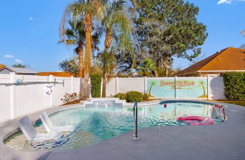 Thomas Drive House | Private Heated Pool 4BR Pickleball + Game Rm