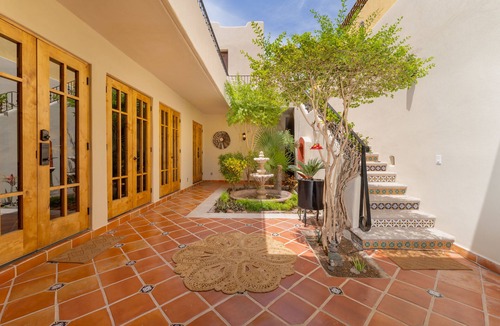 Nopolo House | Private pool - 2 Bikes Available By Casago, BBQ