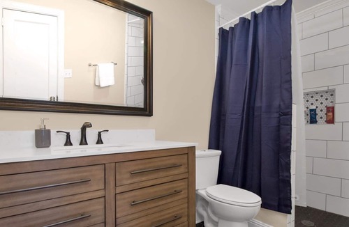 Terry Sanford House | Private Pool&Mins to Rose Garden - Haymount Ranch
