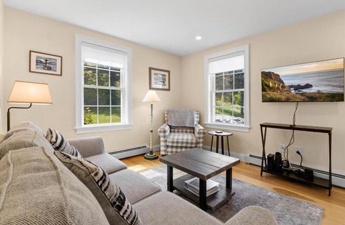 Saint George House | Puffins Perch, romantic waterfront Maine cottage