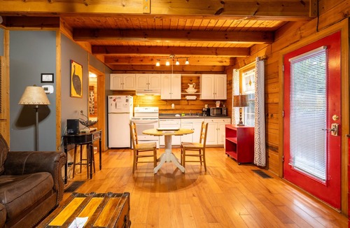Sautee Nacoochee Cabin | Puppy Love - July Specials: 10% OFF or 4th Night Free - Ask for details!