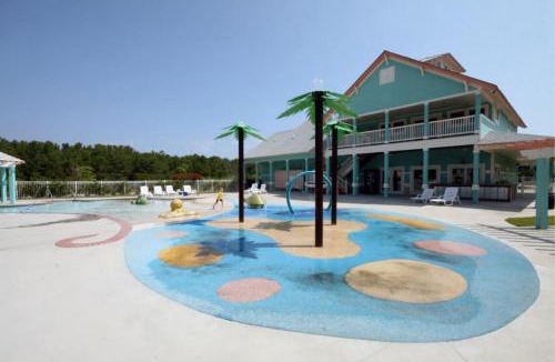 Bermuda Bay House | Purple Pearl