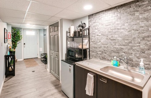 Forest Heights Apartment | Quaint Forest Heights Unit ~ 9 Mi to Downtown DC