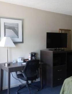 Northwest Hotel | Quality Inn Little Creek