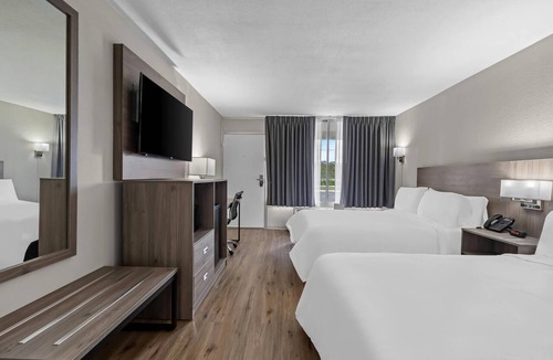 Ocala Hotel | Quality Inn & Suites Ocala I-75
