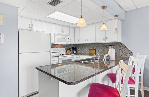 Bel Air Condo | Quiet Gulf-Front Condo | 2BR Retreat w/Balcony Views