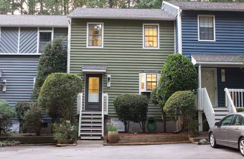 Durham House | Quiet Nature-Backed 2BR Townhome Near Duke, RTP & Downtown Durham