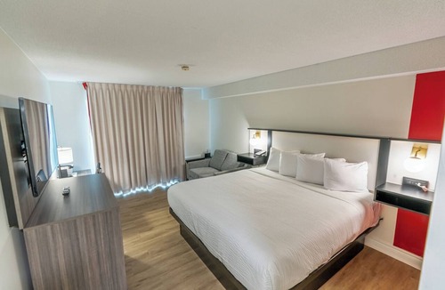 Kingston Hotel | Ramada by Wyndham Kingston