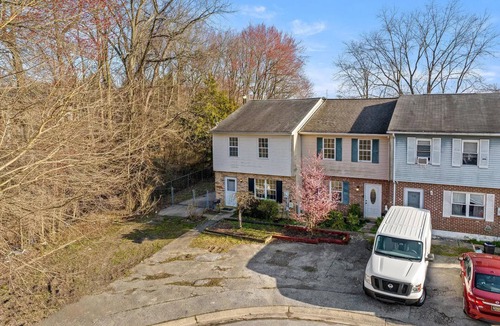 Glasgow House | Rare 1King+1Queen+4Twin Charming 3-bedroom Private townhome at Newark, DE