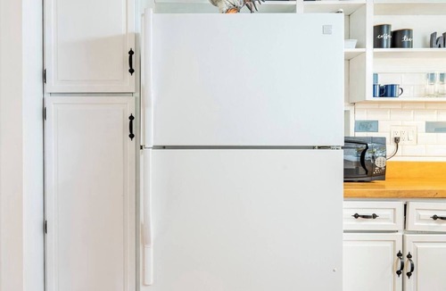 Weston Cottage | Relaxing apartment w/kitchen in weston woods