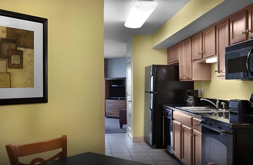Downtown Myrtle Beach Hotel | Relaxing Oceanview Pool Stay | 0.6 mi to SkyWheel & Boardwalk