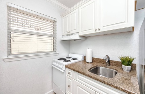 Redington Shores Apartment | Relaxing Stylish Coastal Studio Sunset Walks Ocean