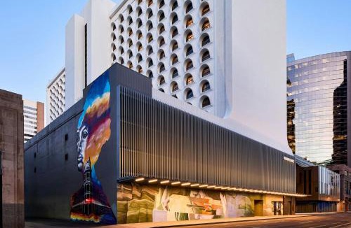 Downtown Phoenix Hotel | Renaissance Phoenix Downtown Hotel