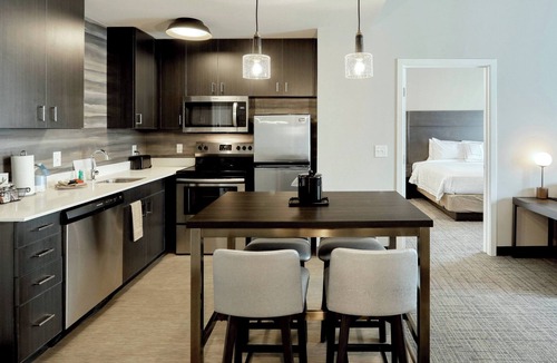 Harrisburg Hotel | Residence Inn by Marriott Harrisburg North