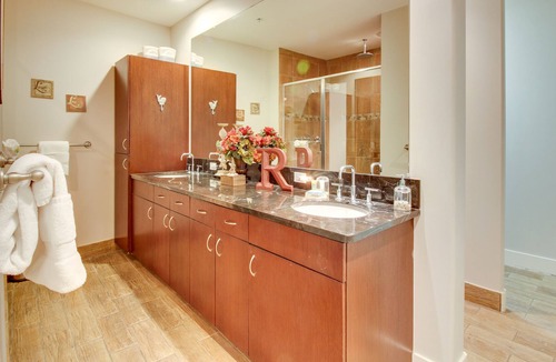 Galveston Condo | Resort-Style Ocean-Front Condo, with Shared Pool, Hot Tub, Fitness Center & More