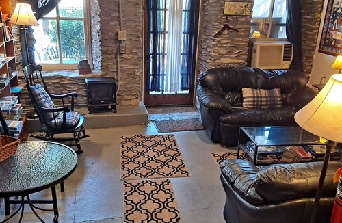 Harpers Ferry House | Room In Central Historic Downtown - Shenandoah