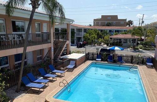 Clearwater Beach Hotel | Rose Motel