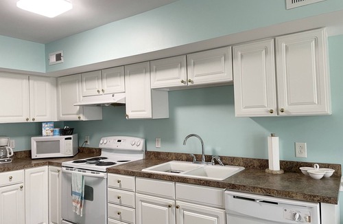 Ocracoke Condo | Rosemary Cottage; Two story condo with king bed