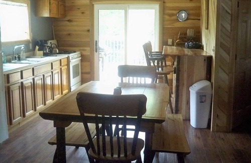 Mill Run Cabin | Rustic Paradise - Only 6 miles from Ohiopyle!