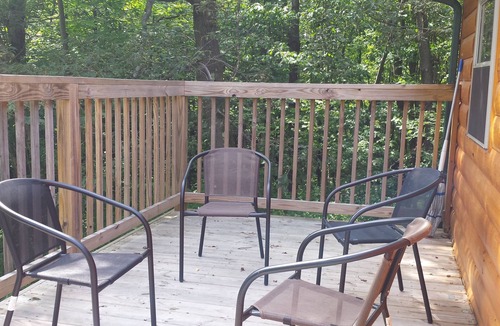 Mill Run Cabin | Rustic Paradise - Only 6 miles from Ohiopyle!