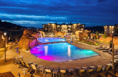 Moab South Valley Condo | Sage Creek Moab Best Pool - Condo "D2"
