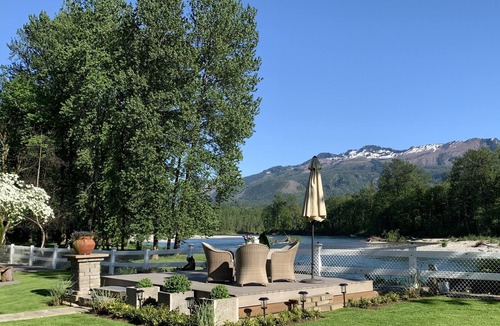 Sultan House | Salmon Beach Retreat: Luxurious riverfront home w/ private sandy beach!