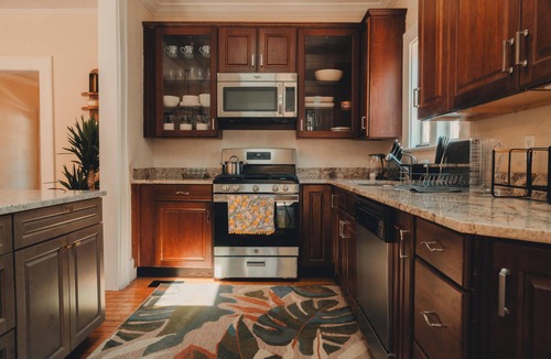 South Orange House | Samaya House Cozy 2BR 2 Baths Downtown Orlando