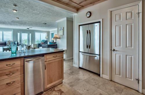 Laguna Beach Estates House | Sand Blast - Lovely Beachfront Home With Tons Of Space!