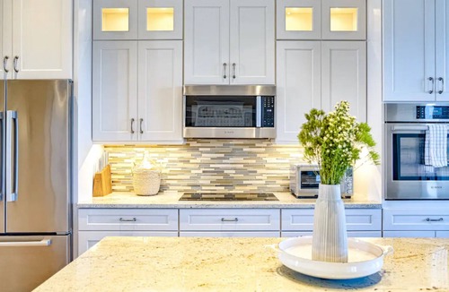 Sanibel House | Sanibel Spacious Lakefront Retreat, Steps to Scenic Shores,Shelling and Fishing