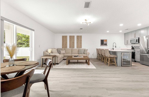 Ocala House | Santos Place -New Built Home -4Mins To Trailhead- Centrally Located!