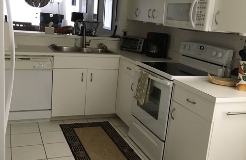 Palmer Ranch Condo | Sarasota Stoneybrook Golf Condo near Siesta Key