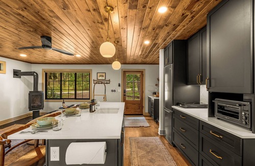 Cascade Cabin | Scenic Riverside Retreat: Sauna, Hot Tub, & Fire Pit, by Forest & Peak Retreats