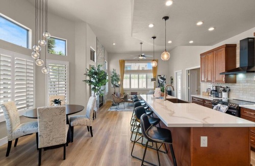 Central Scottsdale House | Scottsdal: Pool , 2BR/2BTH - Elegant!