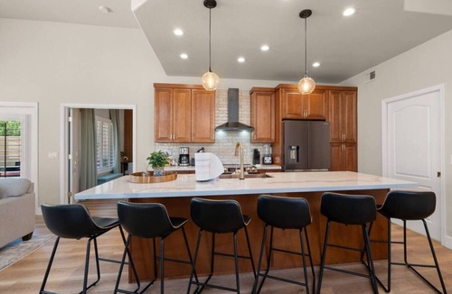 Central Scottsdale House | Scottsdal: Pool , 2BR/2BTH - Elegant!