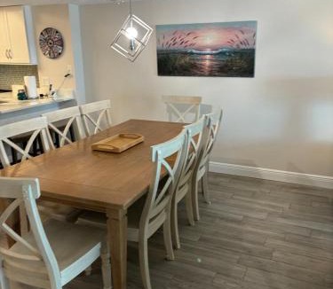 Redington Shores Apartment | Sea Oats #303
