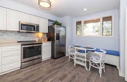 St. Simons Island Condo | Sea Palms Golf Course Lake view Multi Level property