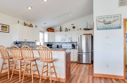Southern Shores House | Seagrove: Oceanside, Ocean Views, Private Pool & Spa, Short Walk to Beach