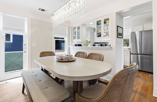 Seaside House | Seaside " Golden Lady" |2BR with Loft |Sleeps 6-8 | Next to West Family Pool!