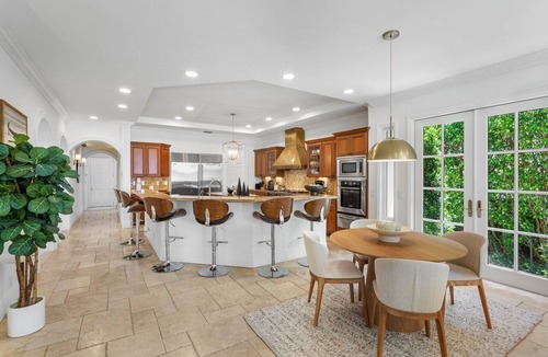 Hypoluxo Island House | Seaside Serenity: Your Ideal Palm Beach Waterfront Rental Escape