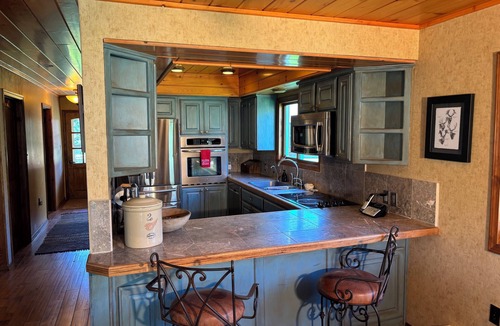 Custer County House | Secluded creek-side ranch house in the heart of Custer County.