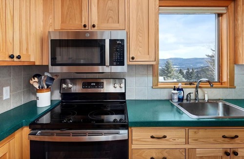 Warren Cabin | Secluded Luxury Ski In Ski Out Retreat South Village Villas Lincoln Peak Vermont
