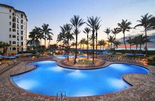 Palm Beach Shores Hotel | Serene Beachfront Escape at Marriott's Ocean Pointe- one bedroom villa