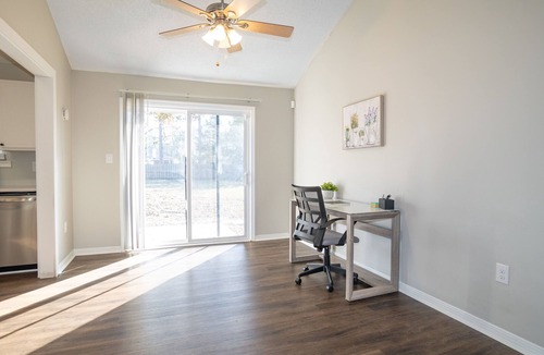 Navarre House | Serene Home 10 minutes from Navarre beach
