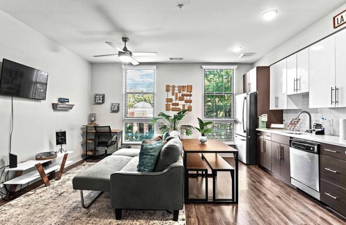 Home Park Apartment | Serene Oasis in Ga Tech