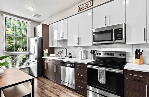 Home Park Apartment | Serene Oasis in Ga Tech