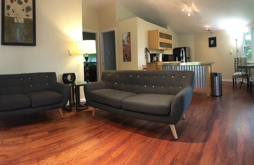 Asheville House | Serene Tree Top Modern Bungalow w/spectacular mountain views, close to downtown