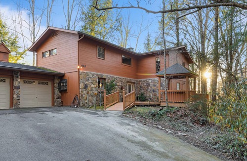Pittman Center House | Shooting Star by Jackson Mountain Rentals